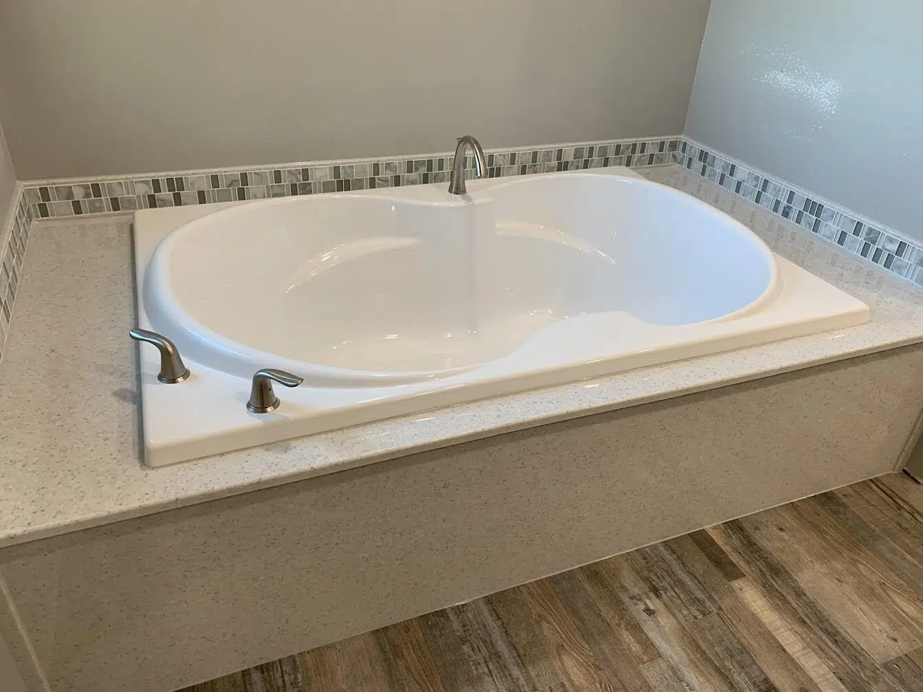 Elevate Your Bathroom with Custom Tub Surrounds